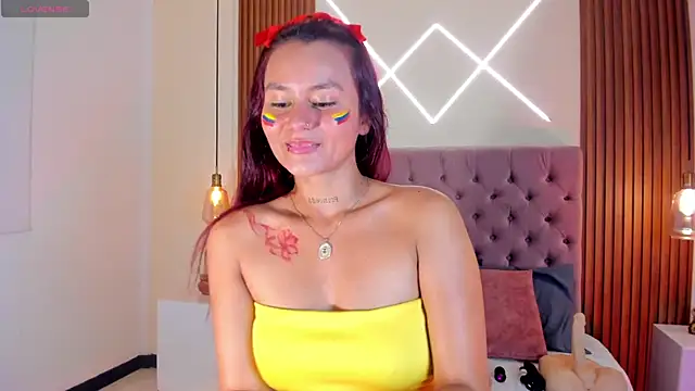 Miiaa jones online show from June 23, 2026, 4:16 pm