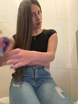 Isabella21  online show from March 13, 2026, 1:12 am