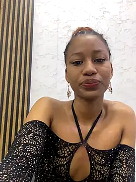 Snapshot of LorenBeiker- chatting on September 27, 2025, 12:21 pm LorenBeiker- online show from September 27, 2025, 12:21 pm