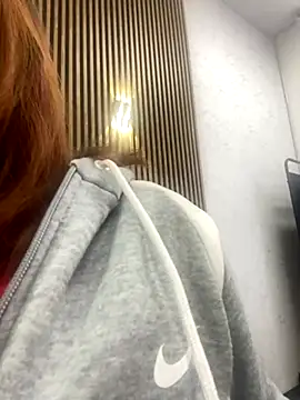 Snapshot of LorenBeiker- chatting on October 8, 2025, 11:52 am LorenBeiker- online show from October 8, 2025, 11:52 am