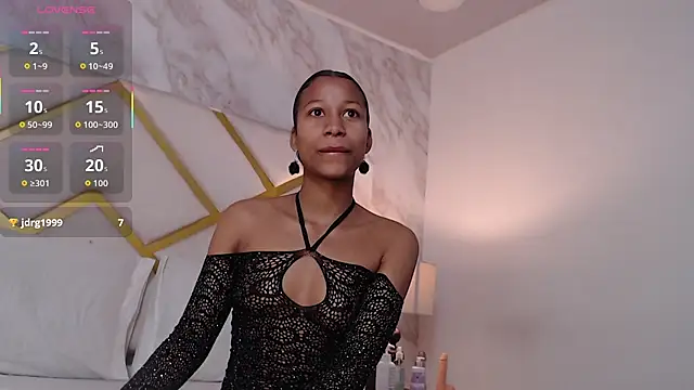 LorenBeiker- online show from November 11, 2025, 11:10 am