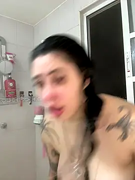 Snapshot of Draculona-666 chatting on October 10, 2025, 6:56 am Draculona-666 online show from October 10, 2025, 6:56 am