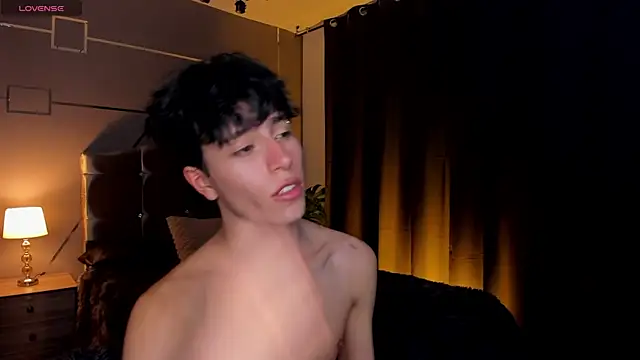 Christopher 77 online show from September 19, 2025, 3:08 am