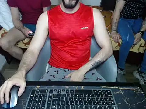 bossking017 online show from February 1, 2025, 11:48 pm