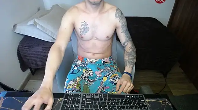 bossking017 online show from February 16, 2025, 1:49 pm