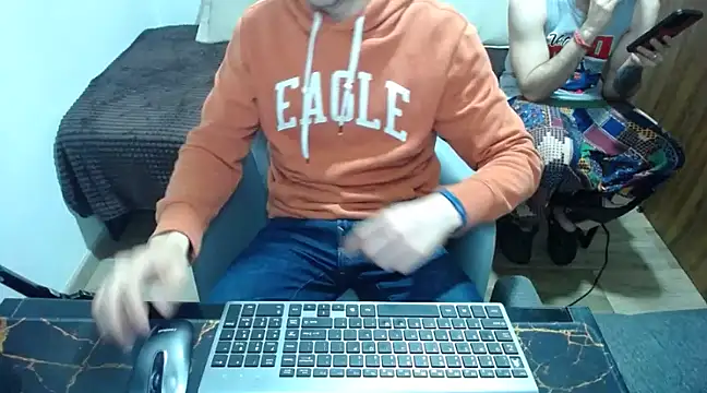 bossking017 online show from February 16, 2025, 10:32 pm