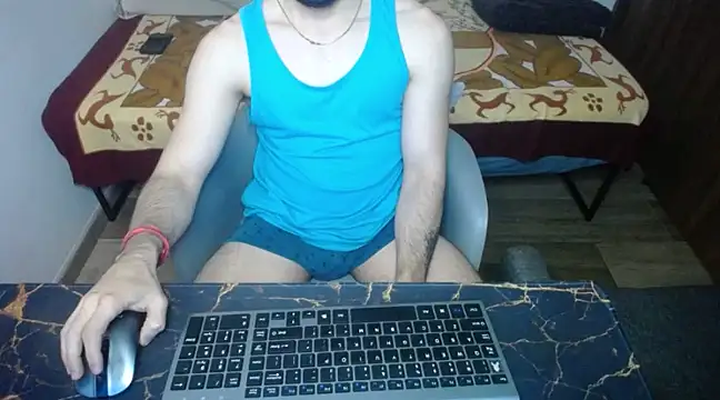 bossking017 online show from March 22, 2025, 6:47 pm