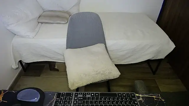 bossking017 online show from February 17, 2026, 5:19 pm