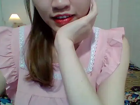   Donna   online show from September 26, 2025, 2:43 pm