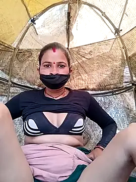 Priyanka hot1 online show from February 13, 2026, 8:10 am