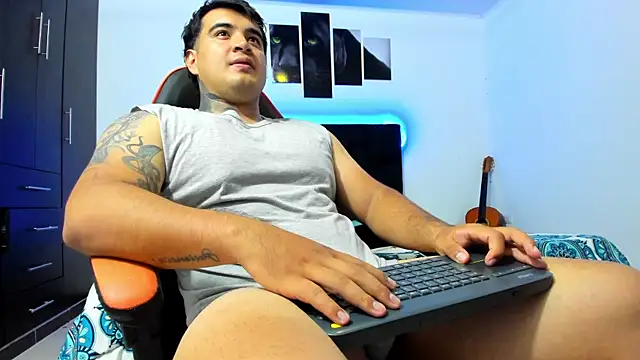 thiago  cp01 online show from March 25, 2026, 3:45 am