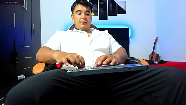 thiago  cp01 online show from May 7, 2026, 2:28 am