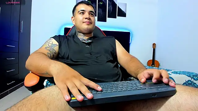 thiago  cp01 online show from June 16, 2026, 2:36 am