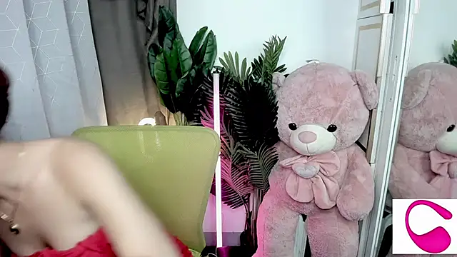 Snapshot of janecomander chatting on September 26, 2025, 1:37 pm janecomander online show from September 26, 2025, 1:37 pm