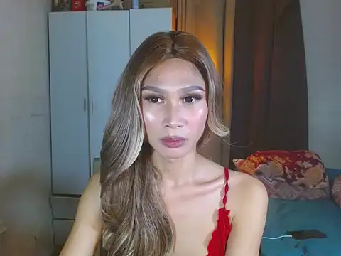 kittygurl124 online show from May 20, 2026, 8:04 pm