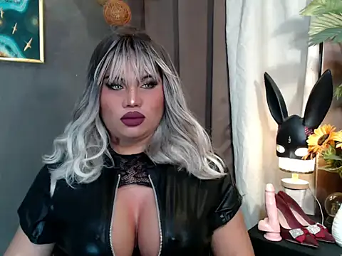KitSmithCumerr online show from August 5, 2026, 6:00 pm