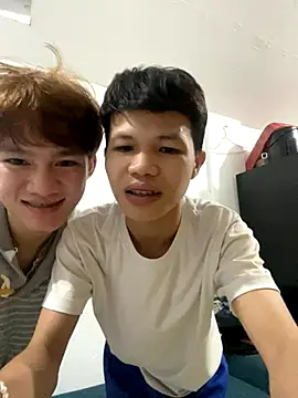 Snapshot of crazyasiantwink chatting on October 18, 2025, 7:14 pm crazyasiantwink online show from October 18, 2025, 7:14 pm