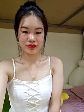 Baby-ladytits2025 online show from September 22, 2025, 3:47 pm