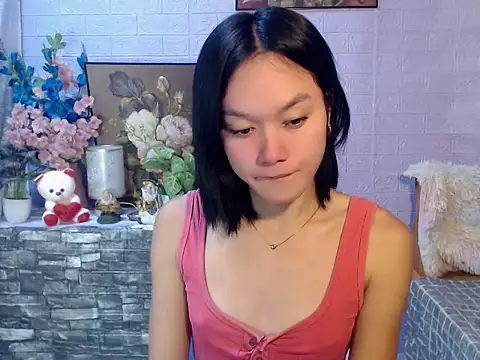 sexybabewarrior online show from May 8, 2026, 2:22 pm