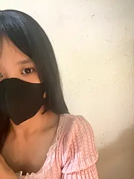 Snapshot of Lucy217 chatting on September 18, 2025, 1:24 pm Lucy217 online show from September 18, 2025, 1:24 pm