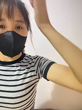 Snapshot of Lucy217 chatting on October 5, 2025, 2:04 pm Lucy217 online show from October 5, 2025, 2:04 pm