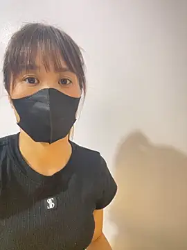 Snapshot of Lucy217 chatting on October 18, 2025, 2:51 pm Lucy217 online show from October 18, 2025, 2:51 pm