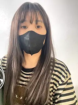 Lucy217 online show from November 27, 2025, 1:24 pm