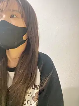 Lucy217 online show from December 18, 2025, 1:28 pm