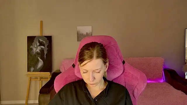 LunaVeda online show from September 10, 2025, 4:56 am