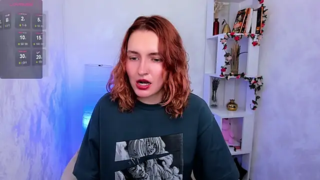 Snapshot of Elis_Cherry chatting on September 26, 2025, 1:42 am Elis Cherry online show from September 26, 2025, 1:42 am