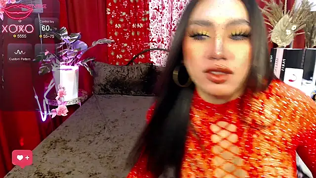 VillarealCasey online show from December 15, 2025, 2:54 pm