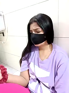 Snapshot of Hot_Jaanvi_ chatting on October 22, 2025, 5:52 am Hot Jaanvi  online show from October 22, 2025, 5:52 am