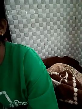 Hot Jaanvi  online show from November 12, 2025, 4:29 pm