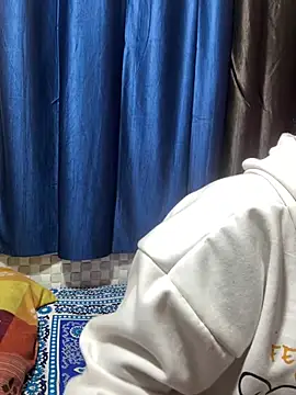 Hot Jaanvi  online show from February 16, 2026, 3:13 am