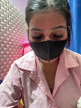 Hot Jaanvi  online show from March 9, 2026, 5:50 pm