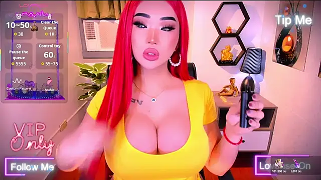 TriciaCumLoader online show from April 23, 2026, 3:08 am