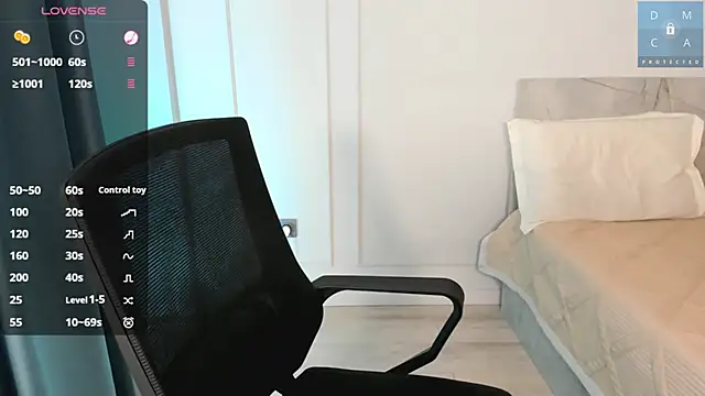 MinaDiamondd online show from November 1, 2025, 2:57 am