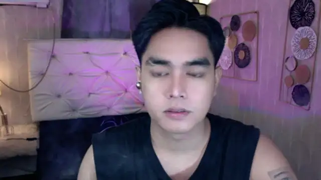 JakeXolsen online show from October 31, 2025, 9:27 pm