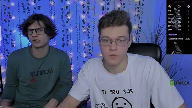 Snapshot of lucas_long_ chatting on October 1, 2025, 1:17 pm lucas long  online show from October 1, 2025, 1:17 pm