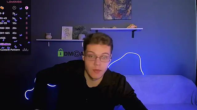 Snapshot of lucas_long_ chatting on October 13, 2025, 12:38 pm lucas long  online show from October 13, 2025, 12:38 pm