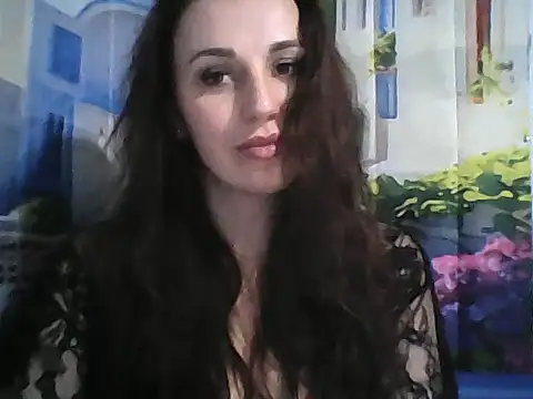Qinini online show from February 14, 2026, 9:22 pm