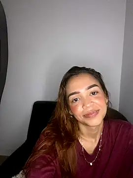 Snapshot of Cloudisis chatting on November 9, 2025, 9:51 am Cloudisis online show from November 9, 2025, 9:51 am