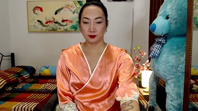 LovelyQueen69 online show from September 14, 2025, 10:53 pm