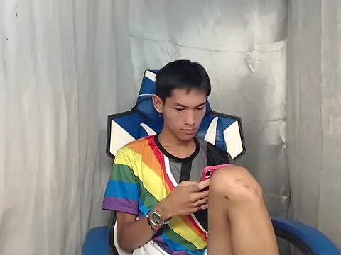 riks tyler online show from June 21, 2026, 2:52 pm