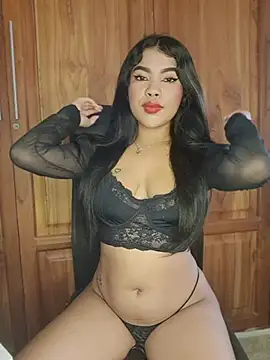 Michell em online show from June 24, 2026, 6:18 pm