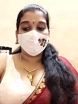 amelia-rani online show from June 18, 2026, 12:42 pm