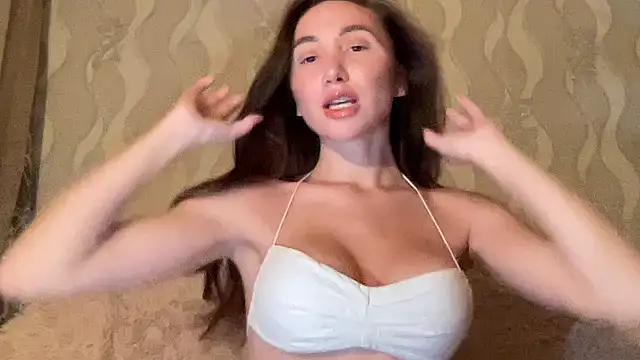 Snapshot of Beross1 chatting on October 17, 2025, 5:26 pm Beross1 online show from October 17, 2025, 5:26 pm