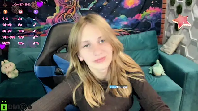 Snapshot of Olisa_fox chatting on October 12, 2025, 7:13 pm Olisa fox online show from October 12, 2025, 7:13 pm
