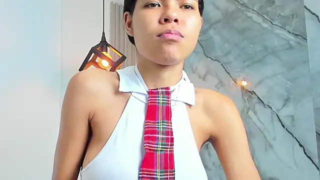 IsabellaMonet online show from May 12, 2026, 7:11 pm