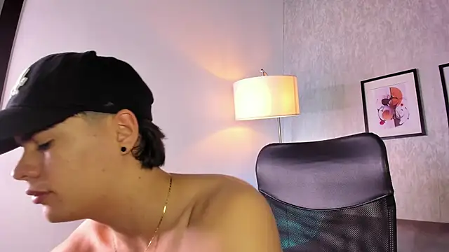 BenitoSaenz online show from October 23, 2025, 11:42 am